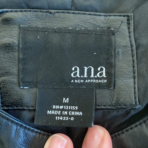 Leather Jacket - Picture 2 of 5